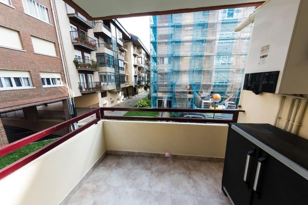 Apartamento Danae Centro Zumaia Exteriör bild