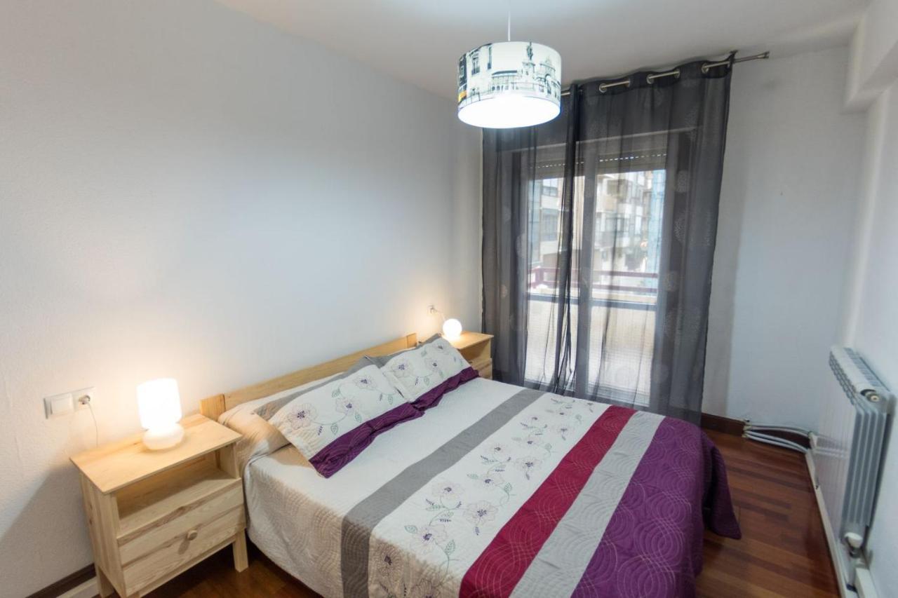 Apartamento Danae Centro Zumaia Exteriör bild